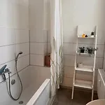 شقة Zentrale Schoene In Der Altstadt Mit Balkon