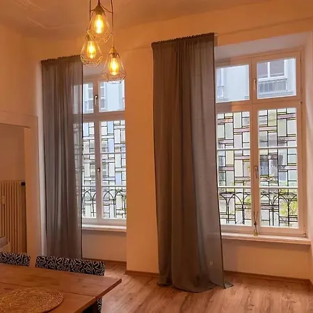 Zentrale Schoene In Der Altstadt Mit Balkon Daire Koblenz (Rhineland-Palatinate)