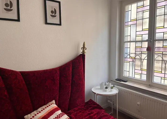 Zentrale Schoene In Der Altstadt Mit Balkon Apartment *