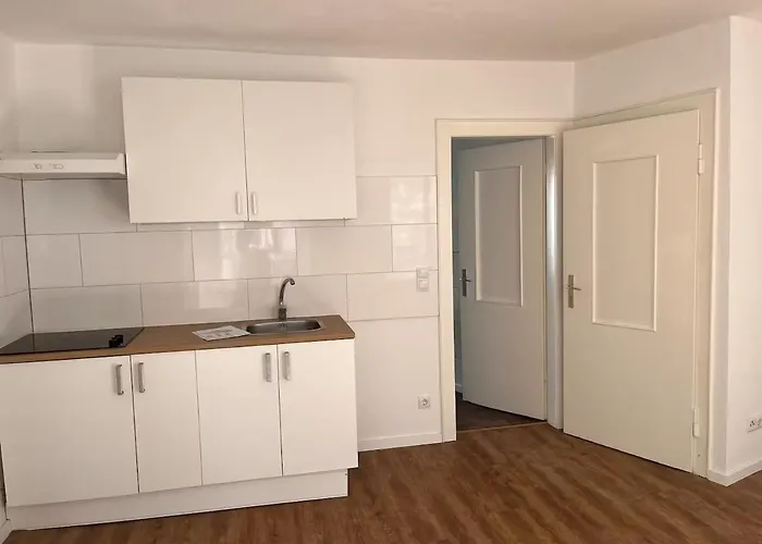 Zentrale Schoene In Der Altstadt Mit Balkon Apartamento